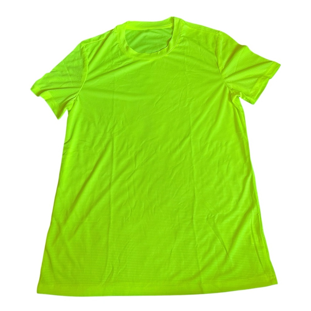 NEW Men’s Moisture-Wicking Thin Knit Neon Yellow Athletic T-Shirt Neon Yellow